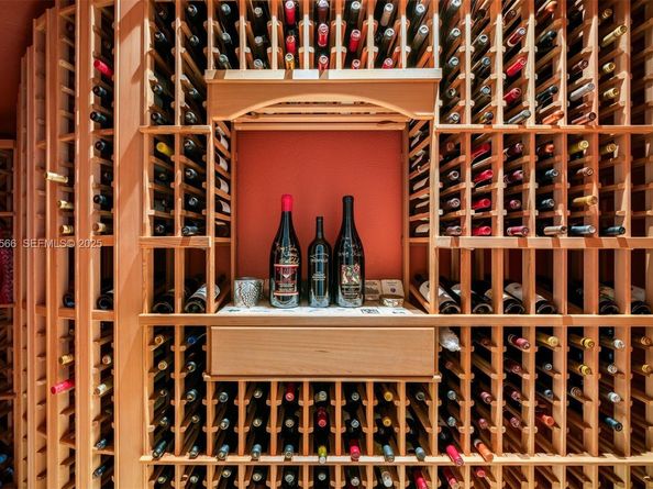 8010 Ponce De Leon Rd, Miami FL 33143