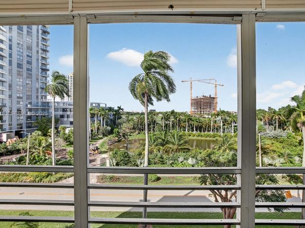 200 Diplomat Pkwy 531, Hallandale Beach FL 33009