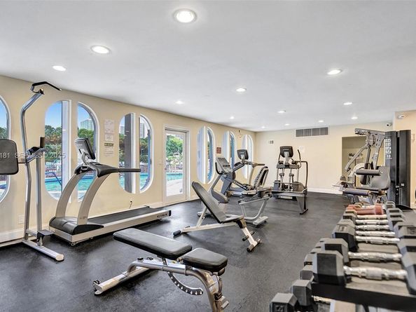 200 Diplomat Pkwy 531, Hallandale Beach FL 33009