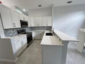 5544 NW 54th Cir, Coconut Creek FL 33073