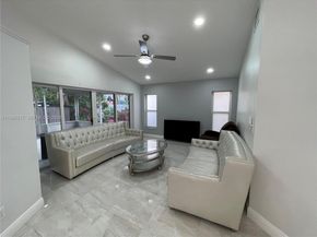 5544 NW 54th Cir, Coconut Creek FL 33073