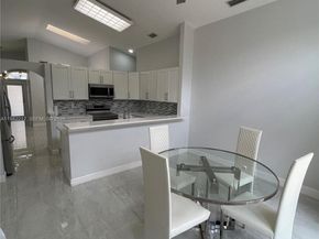 5544 NW 54th Cir, Coconut Creek FL 33073