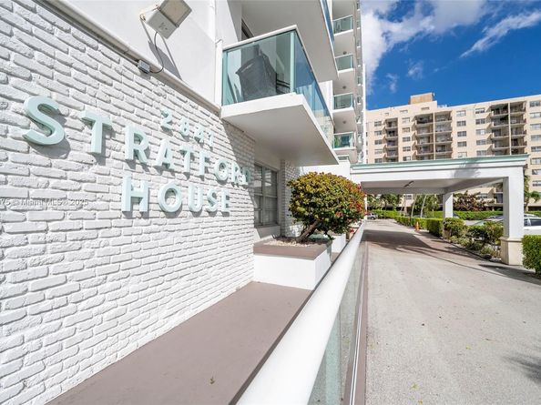 2841 NE 163rd St 605, North Miami Beach FL 33160
