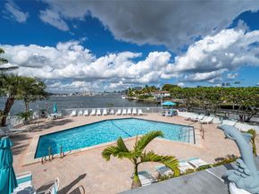 2841 NE 163rd St 605, North Miami Beach FL 33160