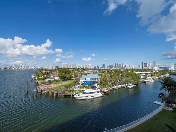 2841 NE 163rd St 605, North Miami Beach FL 33160
