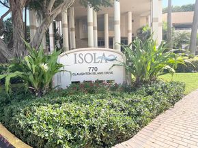 770 Claughton Island Dr 704, Miami FL 33131