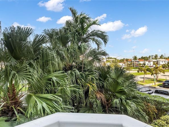 2150 Sans Souci Blvd A207, North Miami FL 33181