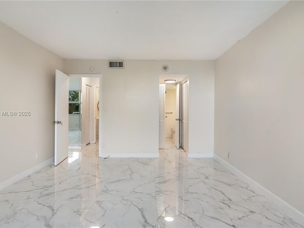 2150 Sans Souci Blvd A207, North Miami FL 33181