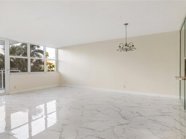 2150 Sans Souci Blvd A207, North Miami FL 33181