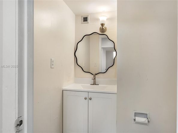 2150 Sans Souci Blvd A207, North Miami FL 33181