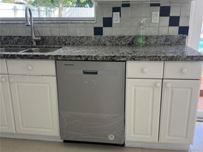 2601 Acapulco Dr, Miramar FL 33023