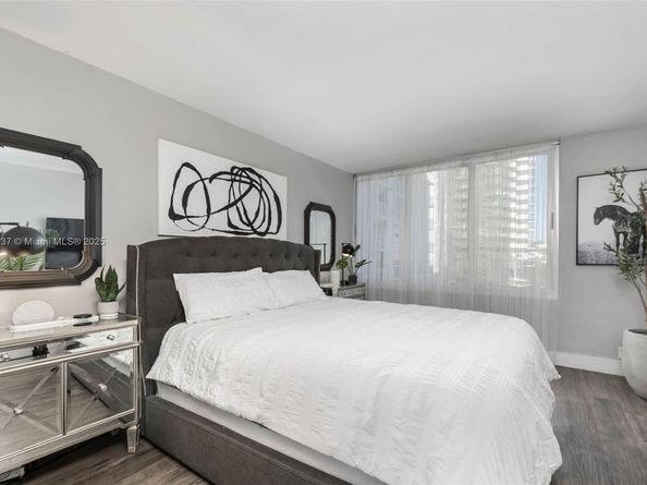 1200 West Ave 316, Miami Beach FL 33139