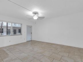7424 Byron Ave 2B, Miami Beach FL 33141
