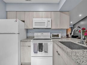 9507 SW 140th Ct 9507, Miami FL 33186