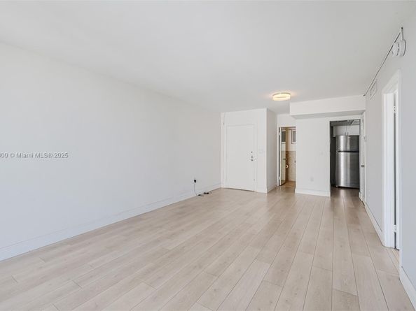 1345 Lincoln 1006, Miami Beach FL 33139