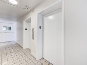 1345 Lincoln 1006, Miami Beach FL 33139
