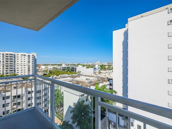 1345 Lincoln 1006, Miami Beach FL 33139