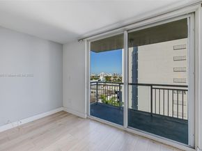 1345 Lincoln 1006, Miami Beach FL 33139