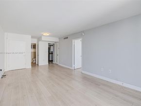 1345 Lincoln 1006, Miami Beach FL 33139