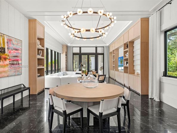 9500 SW 61st Ct, Pinecrest FL 33156