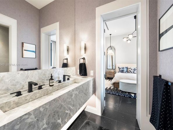 9500 SW 61st Ct, Pinecrest FL 33156