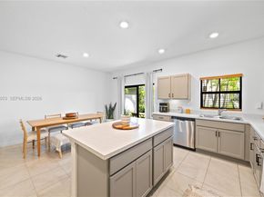 369 NW 8th Ct, Pompano Beach FL 33060