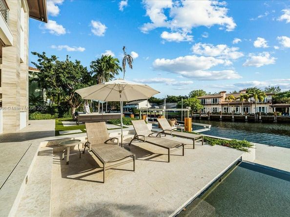 20 Compass Isle, Fort Lauderdale FL 33308