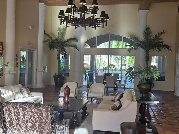 215 SW 117th Ter 14104, Pembroke Pines FL 33025