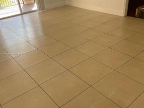 215 SW 117th Ter 14104, Pembroke Pines FL 33025