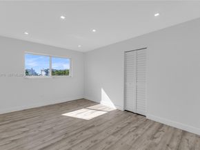 7925 Carlyle Ave 402, Miami Beach FL 33141