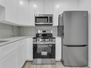 7925 Carlyle Ave 402, Miami Beach FL 33141