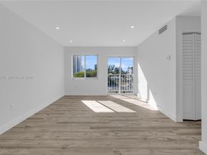 7925 Carlyle Ave 402, Miami Beach FL 33141