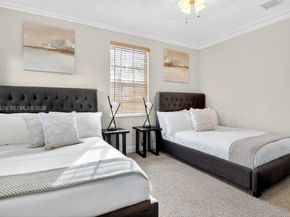 832 Hollywood Blvd, Hollywood FL 33019