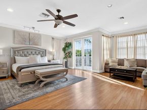 832 Hollywood Blvd, Hollywood FL 33019