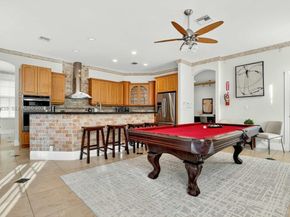 832 Hollywood Blvd, Hollywood FL 33019