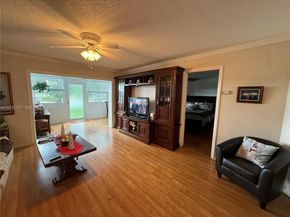 4270 NW 40th St 109, Lauderdale Lakes FL 33319