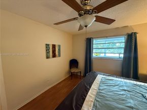 4270 NW 40th St 109, Lauderdale Lakes FL 33319