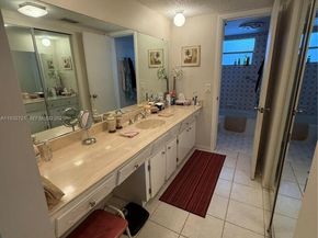 4270 NW 40th St 109, Lauderdale Lakes FL 33319