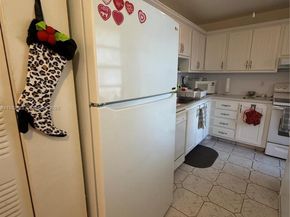 4270 NW 40th St 109, Lauderdale Lakes FL 33319