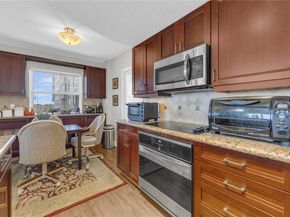 3800 Hillcrest Dr 511, Hollywood FL 33021