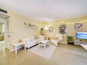 1040 SE 4th Ave 128, Deerfield Beach FL 33441