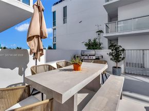 720 NE 62nd St 307, Miami FL 33138