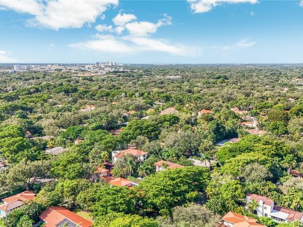 600 San Antonio Ave, Coral Gables FL 33146