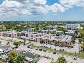 19825 SW 114th Ave 323, Miami FL 33157