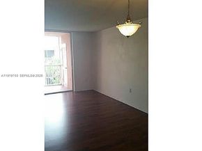 19825 SW 114th Ave 323, Miami FL 33157