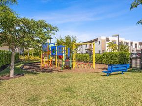 20661 NE 2nd Ct, Miami FL 33179