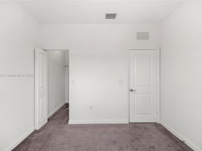 20661 NE 2nd Ct, Miami FL 33179