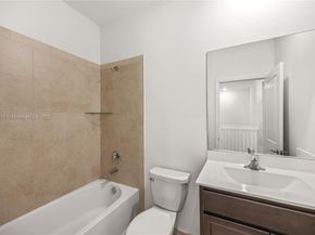 20661 NE 2nd Ct, Miami FL 33179