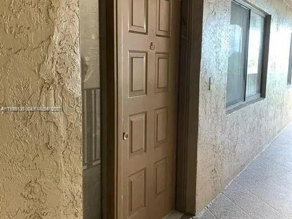 8020 Hampton Blvd 309, North Lauderdale FL 33068