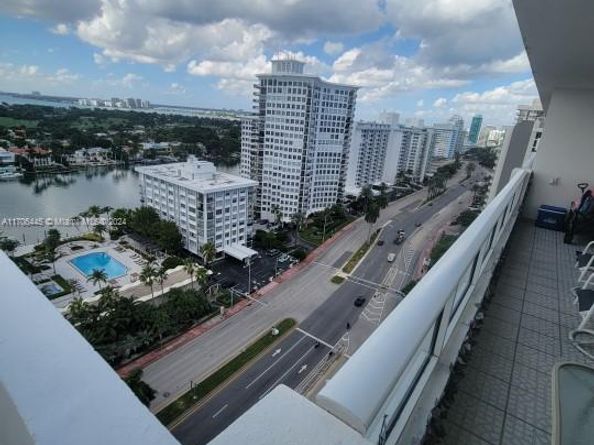 5601 Collins Ave PH9, Miami Beach FL 33140